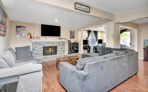 Residential Premium Image