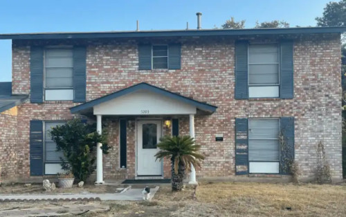 Residential Premium Image