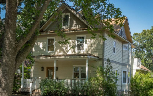 Residential Premium Image