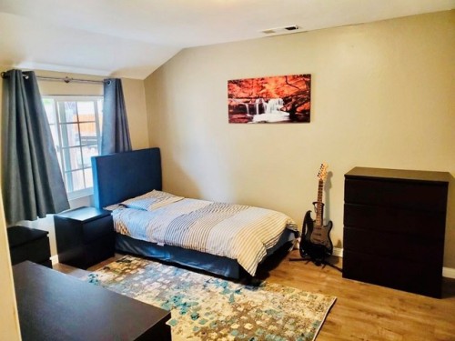 Residential Premium Main Image