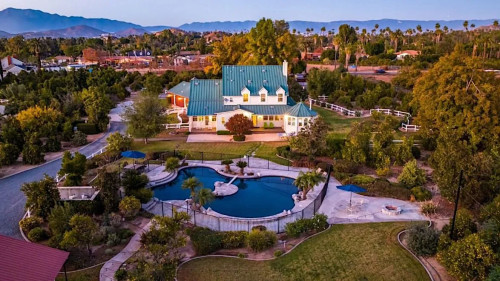 Residential Premium Main Image