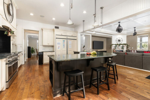 Residential Premium Image