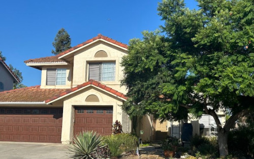 Residential Premium Image