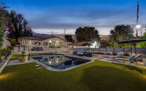 Residential Premium Image