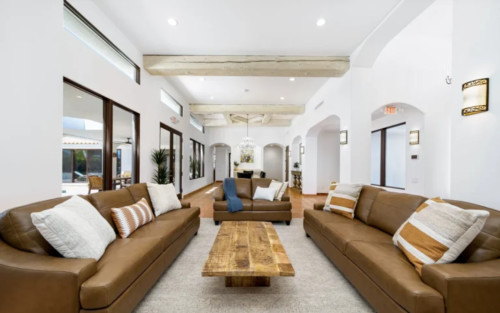 Residential Premium Image