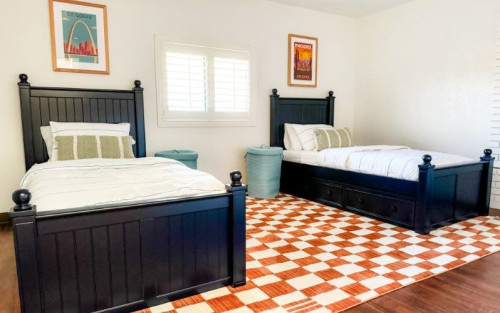 Residential Premium Main Image