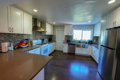 Residential Premium Image