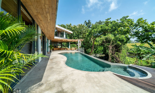 Residential Premium Image