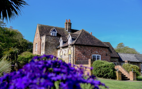 Residential Premium Image