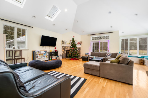 Residential Premium Image