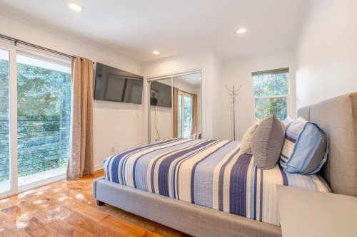 Residential Premium Image