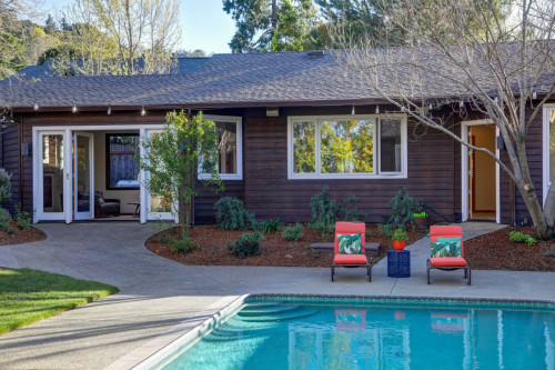 Residential Premium Image