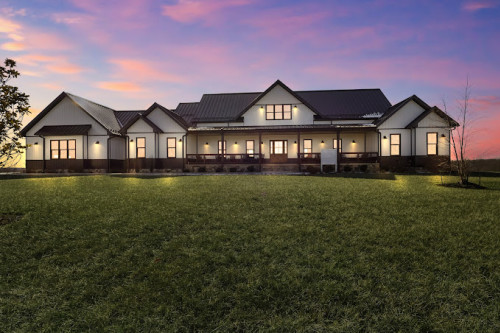 Residential Premium Image