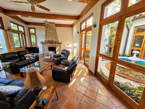 Residential Premium Image