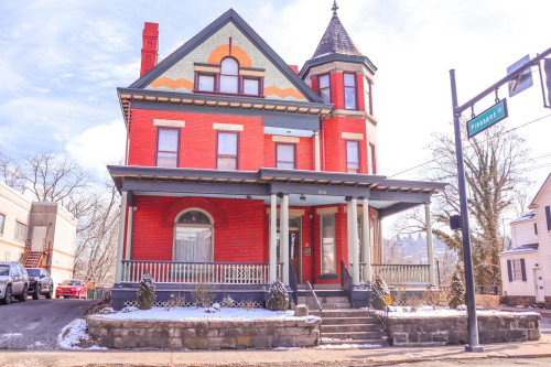 Residential Premium Image