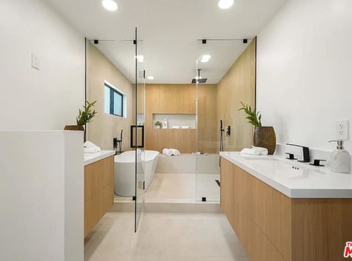 Residential Premium Image