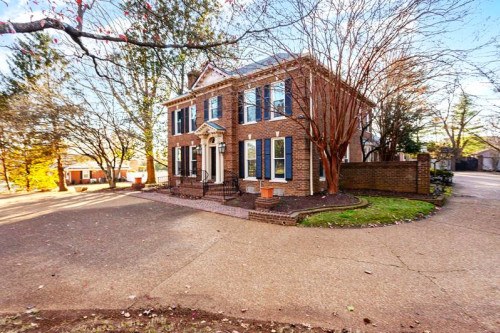 Residential Premium Image