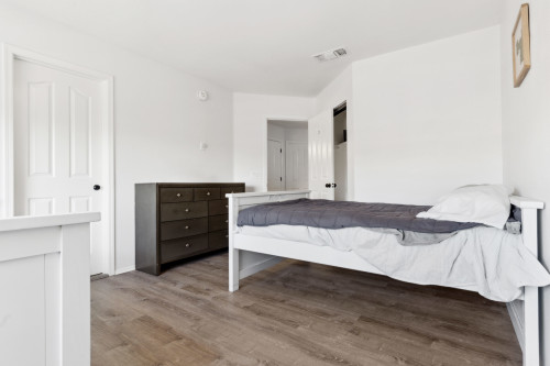 Residential Premium Image