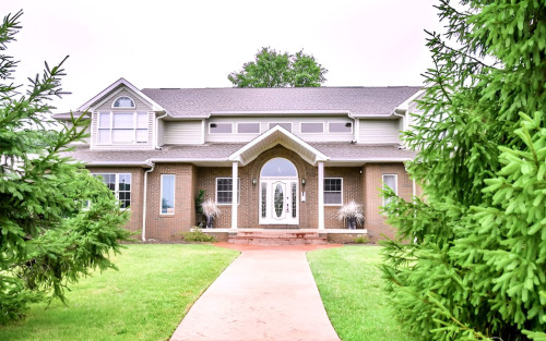 Residential Premium Main Image