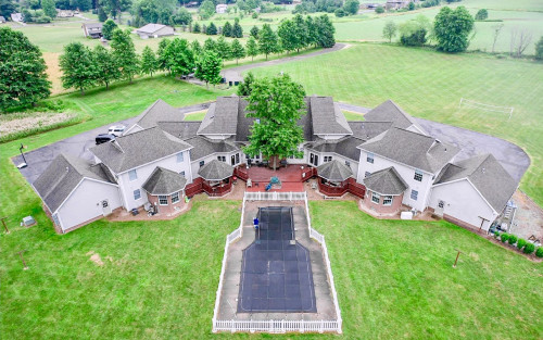 Residential Premium Image