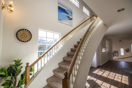 Residential Premium Image
