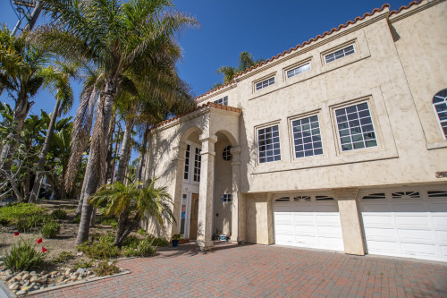 Residential Premium Main Image