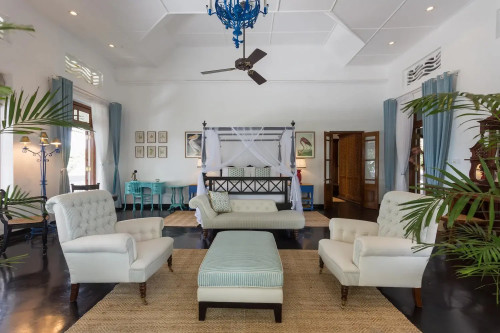 Residential Premium Image