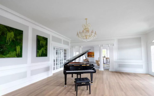 Residential Premium Image