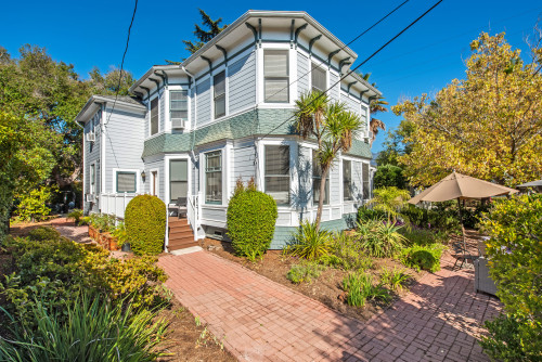 Residential Premium Main Image