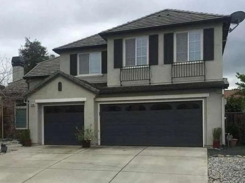 Residential Premium Image