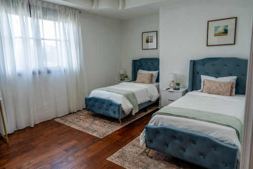 Residential Premium Main Image