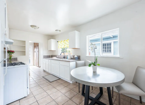 Residential Premium Image