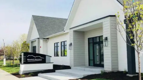 Residential Premium Main Image