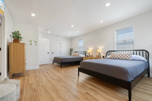 Residential Premium Image