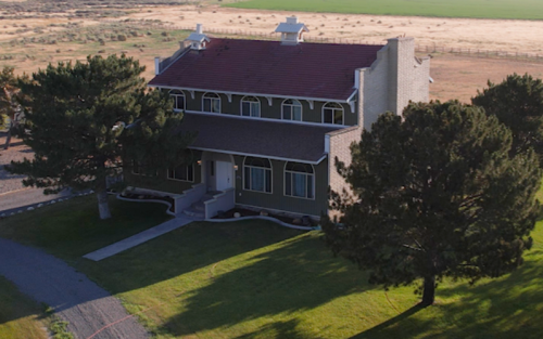 Residential Premium Image