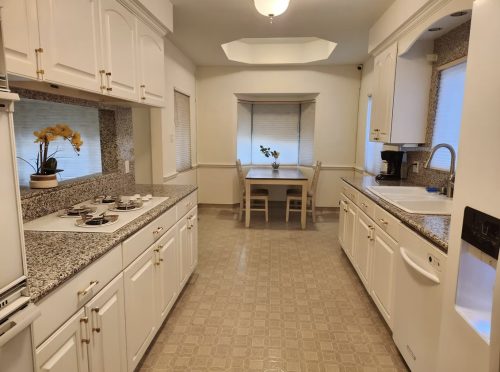 Residential Premium Image