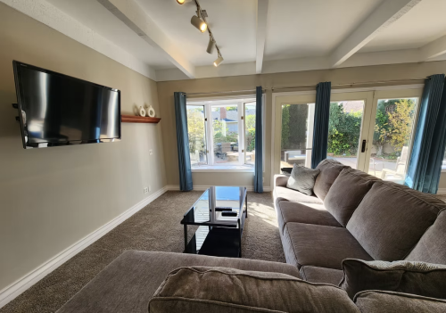 Residential Premium Image