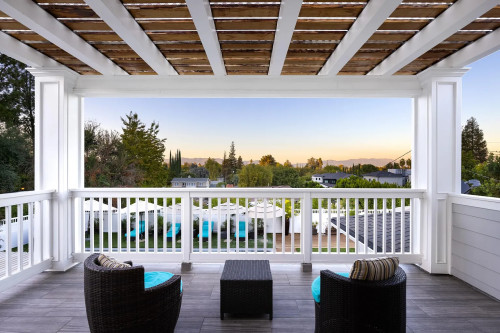 Residential Premium Image