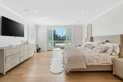 Residential Premium Image