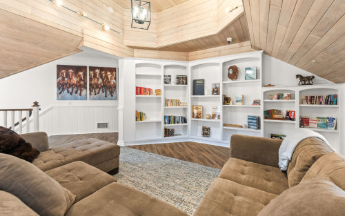 Residential Premium Image