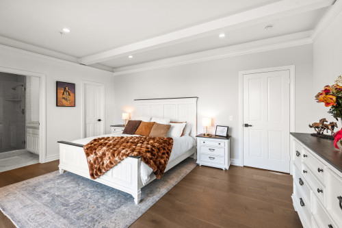Residential Premium Image