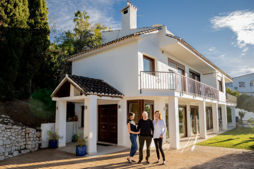 Residential Premium Main Image