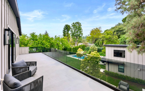 Residential Premium Image