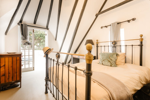 Residential Premium Image
