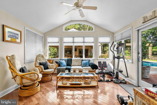 Residential Premium Image