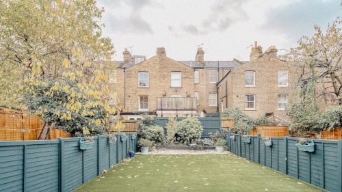 Residential Premium Image