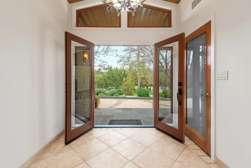 Residential Premium Image