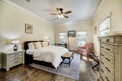 Residential Premium Image