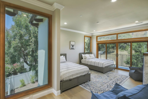 Residential Premium Image