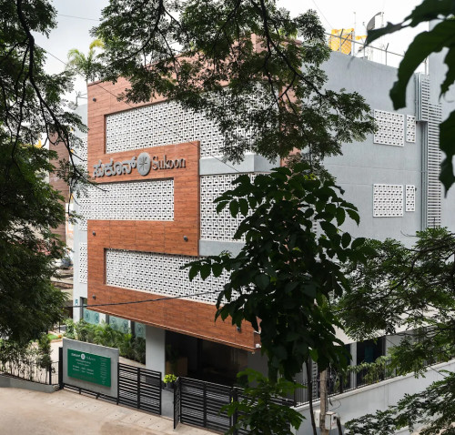 Residential Premium Main Image